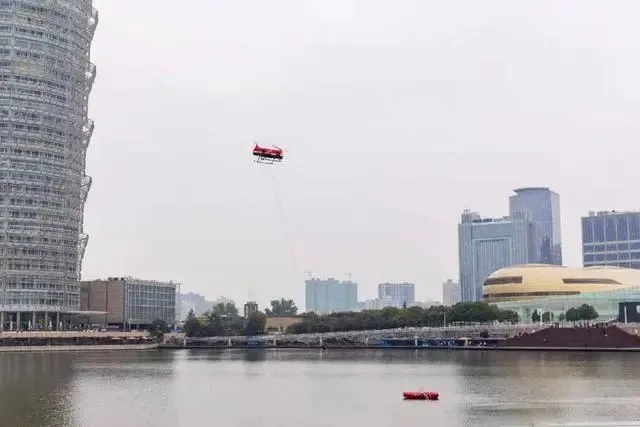 100米以上高層建筑消防,旋翼無人機實現了(圖1)